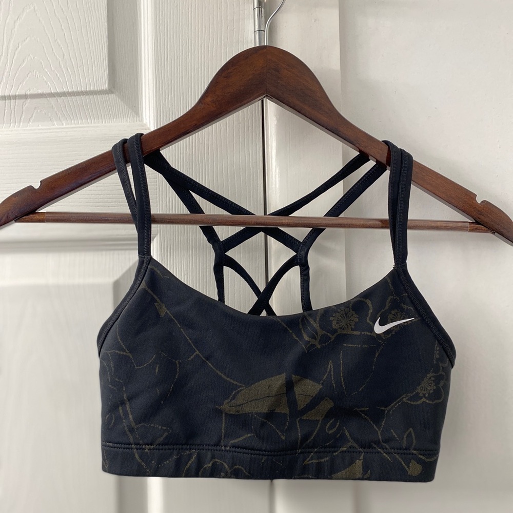 Nike sports bra